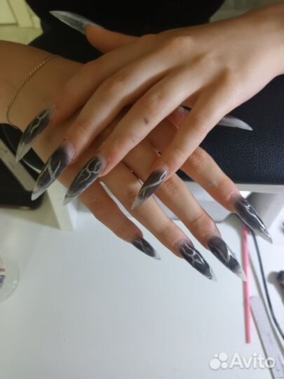 Маникюр на дому