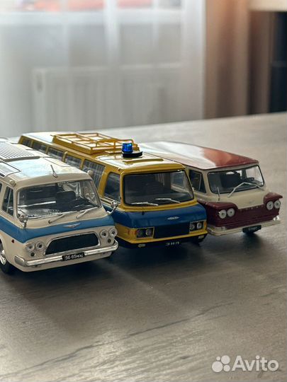 Модели автобусов автомобилей ЗИЛ, раф, Старт