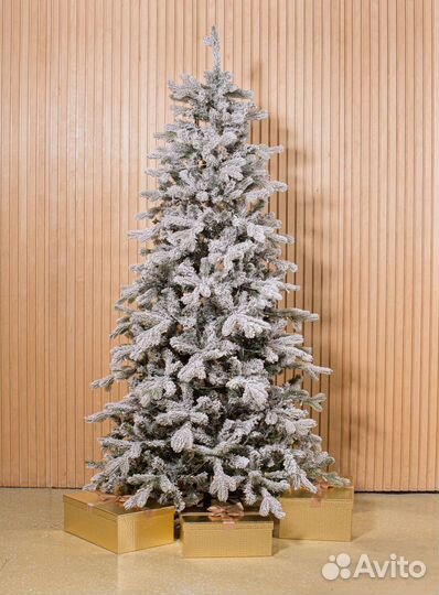 Елка искусственная