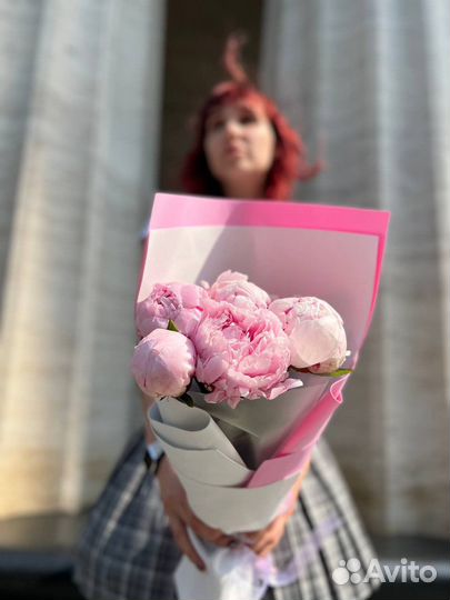 Пионы букет