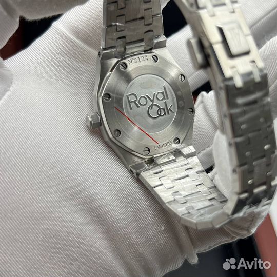 Часы женские Audemars Piguet Royal Oak