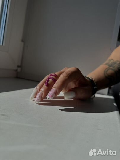 Маникюр/педикюр