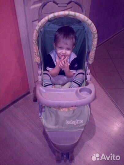 Отличную прогулочную коляску 