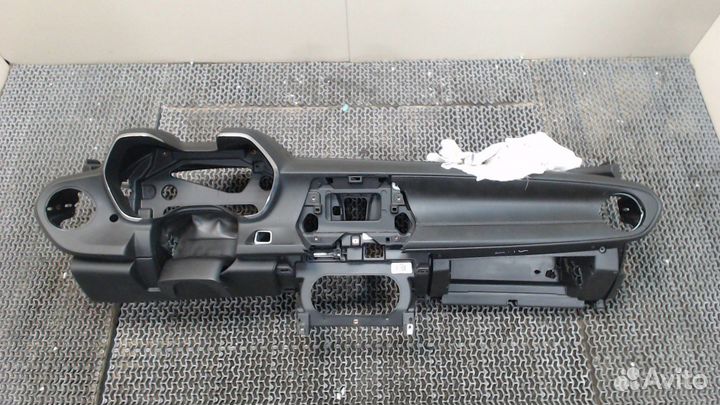 Панель передняя салона Chevrolet Camaro, 2017