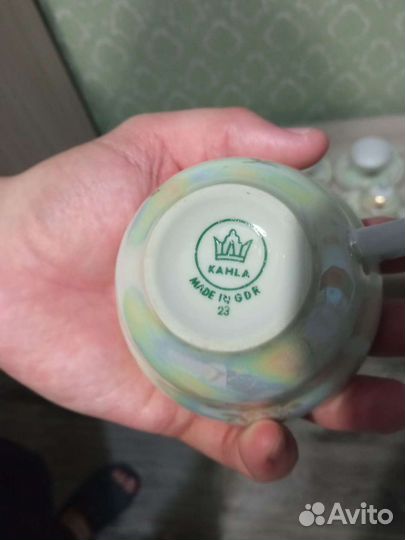 Фарфоровый чайный сервиз 