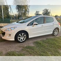 Peugeot 308 1.6 AT, 2010, 109 000 км, с пробегом, цена 660 000 руб.