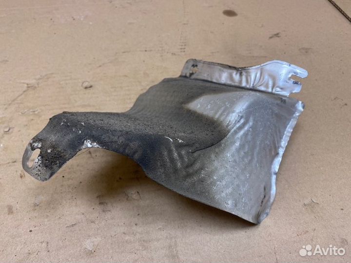 Тепловой экран Audi A4 B6 ASN 2004