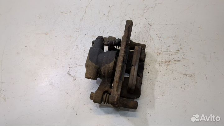 Суппорт левый задний Mitsubishi Endeavor