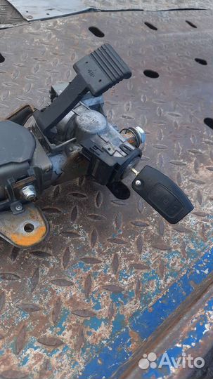 Замок зажигания Форд Фьюжн