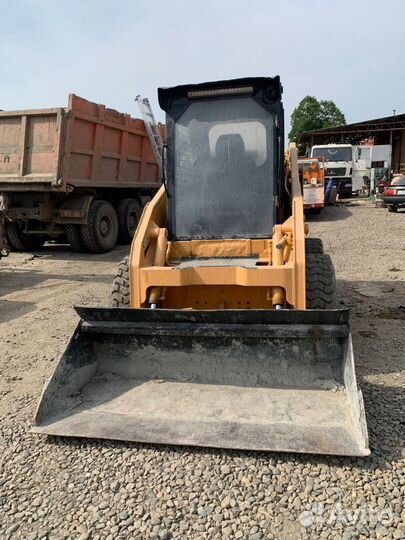 Мини-погрузчик Hyundai HSL 960T, 2006