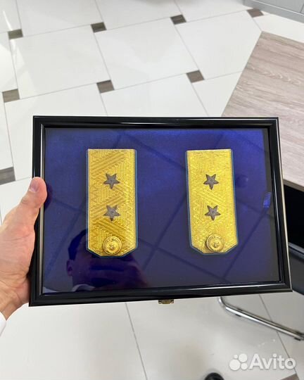 Погоны Василия Сталина