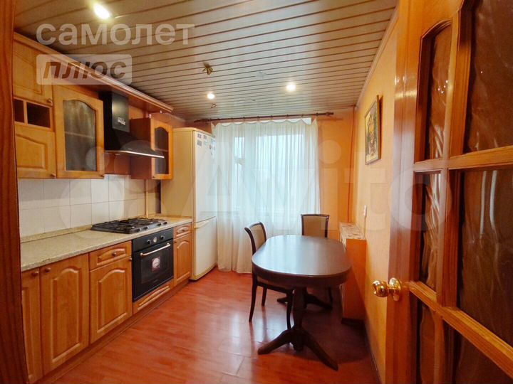 3-к. квартира, 64 м², 5/9 эт.