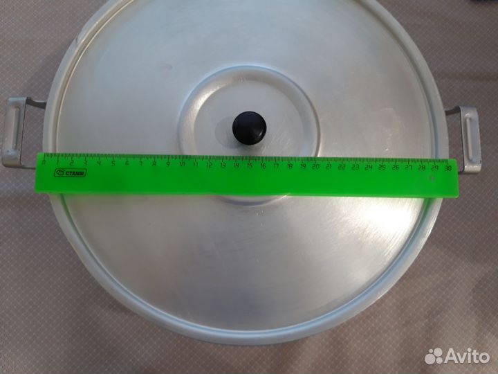 Кастрюля алюминиевая большая