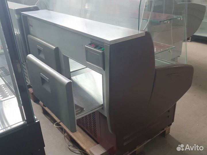Холодильные витрины Б/у Таир Айсберг Криспи