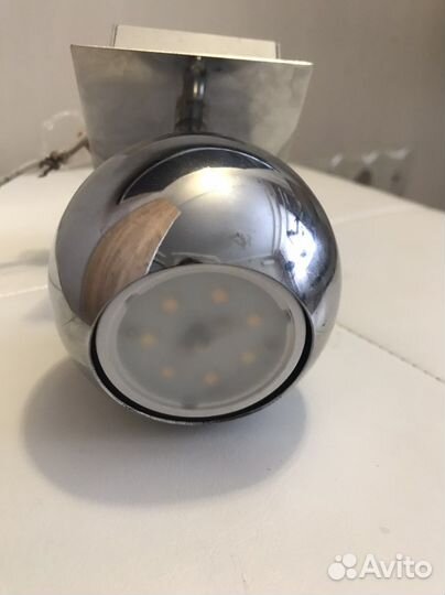 Светильник настенный светодиодный