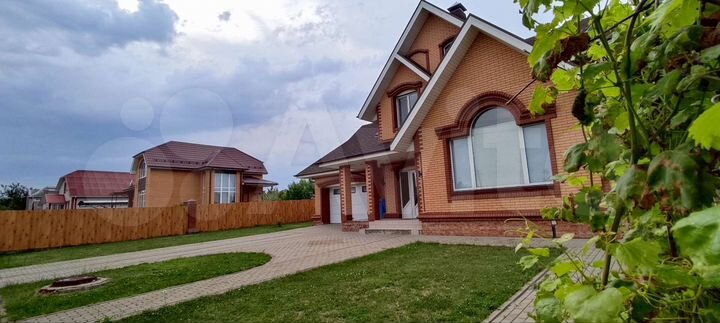 Дом 234 м² на участке 15 сот.