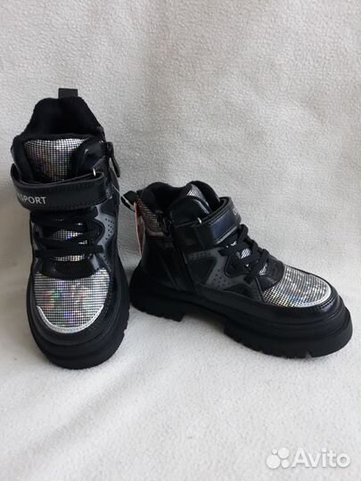 Новые демисезонные ботинки девочке 27-32