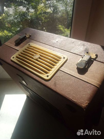 Катушечный магнитофон