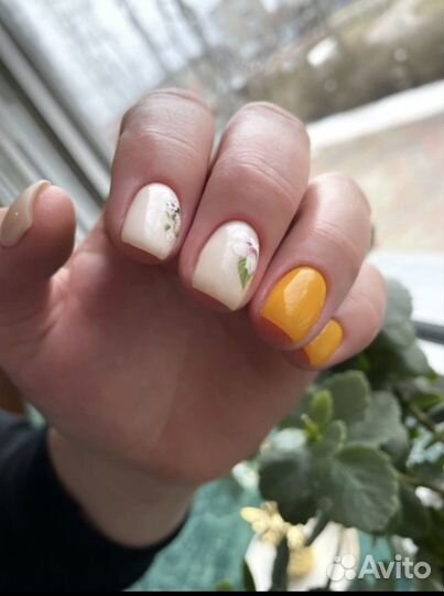 Маникюр и педикюр