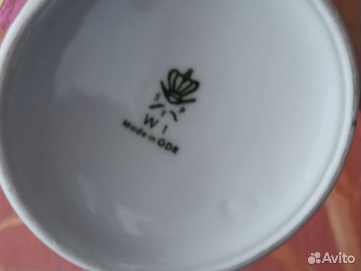 Сервиз, Мадонна, Гейши
