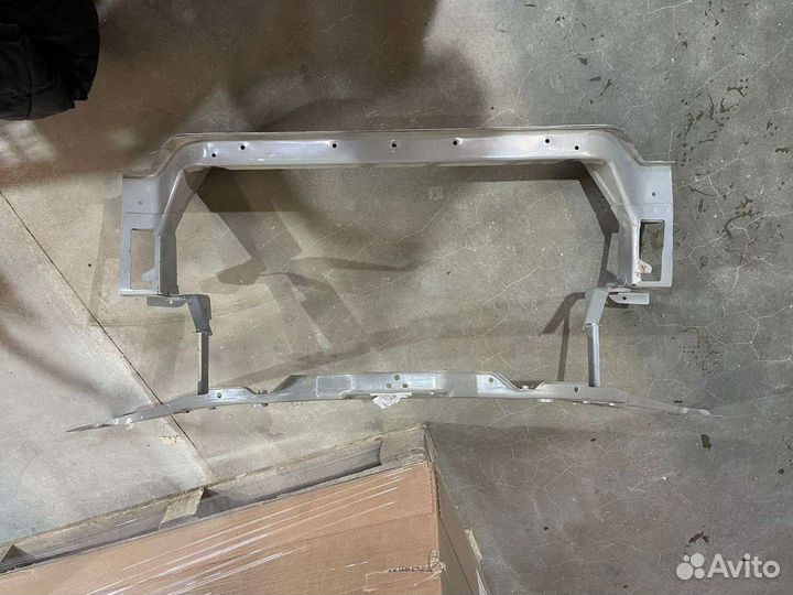 Передняя часть кузова (телевизор) Geely