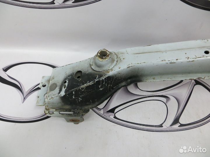 Усилитель бампера передний Mazda CX 7