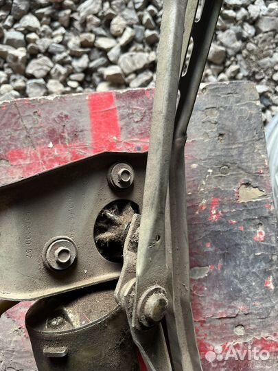 Трапеция дворников ваз 2108 с моторчиком