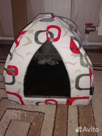 Продам домик для кошки/ собачек мелкой породы