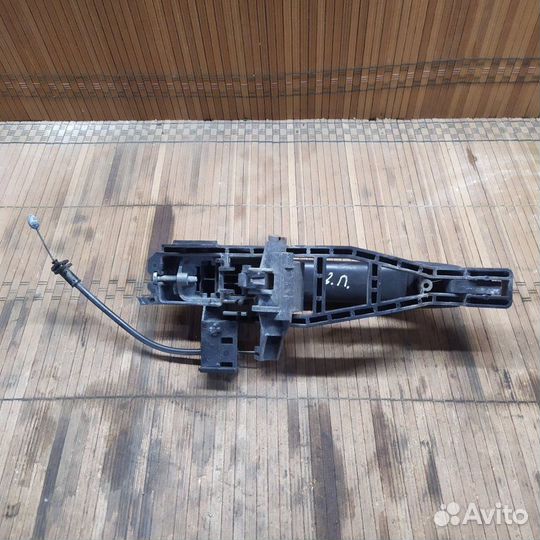 Ручка двери внешняя задняя правая Ford Focus 2