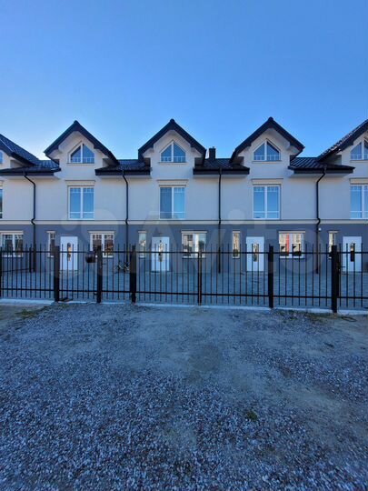 Таунхаус 140 м² на участке 1,5 сот.