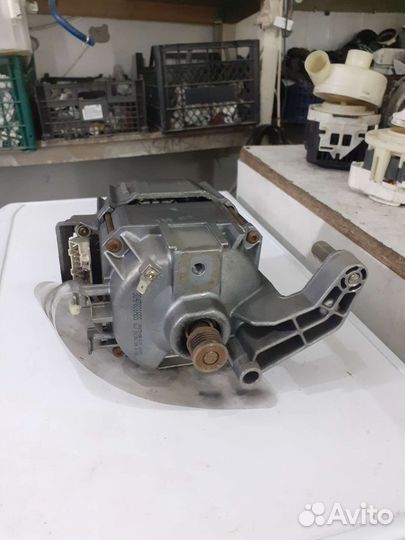 Двигатель от стиральной машины bosch wff1201