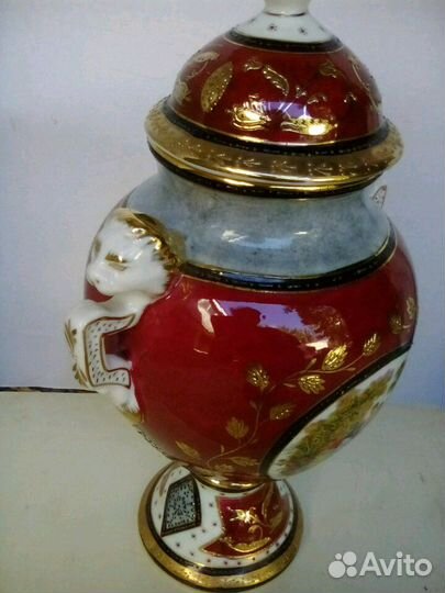 Цветочные вазы