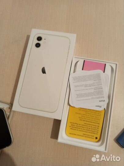 iPhone 11, 64 ГБ