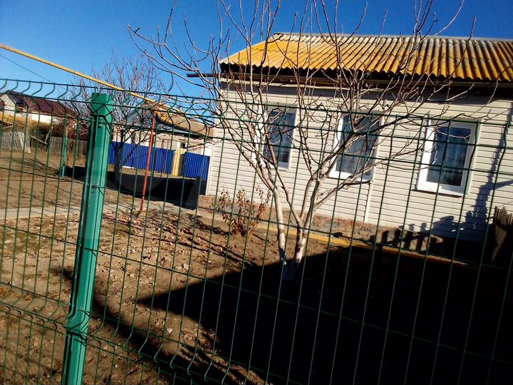 Дом 63 м² на участке 8 сот.