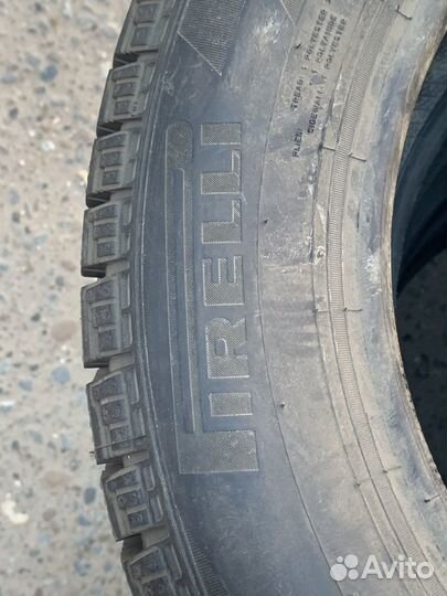 Pirelli Ice Zero FR 185/60 R15