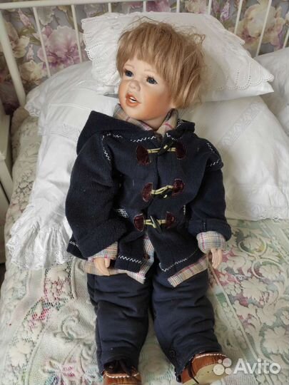 Коллекционная кукла