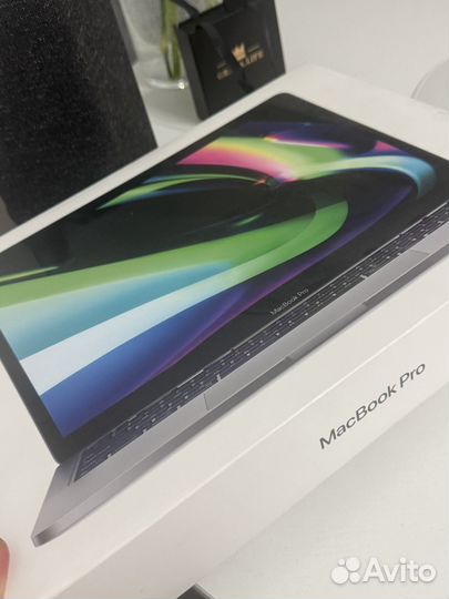 MacBook Pro 13-inch 2020