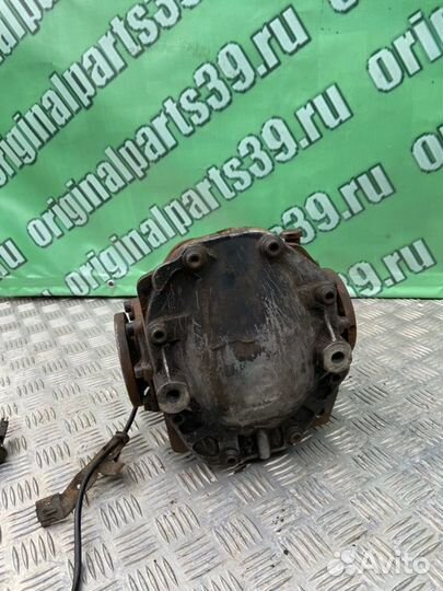 Редуктор моста Mercedes-Benz W124 M104 2.8 1993