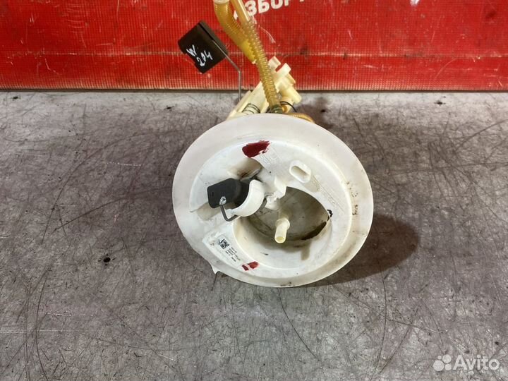 Mercedes W204 Бензонасос