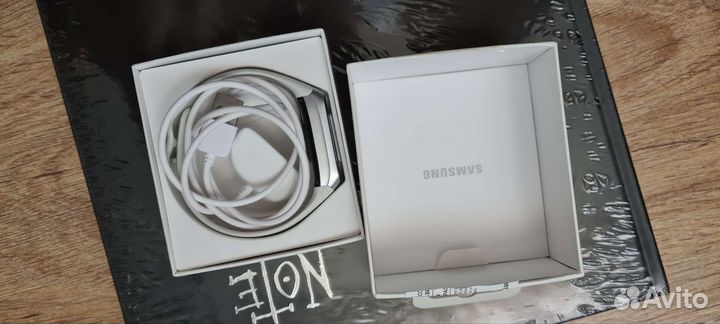 Фитнес браслетSamsung Galaxy FIT