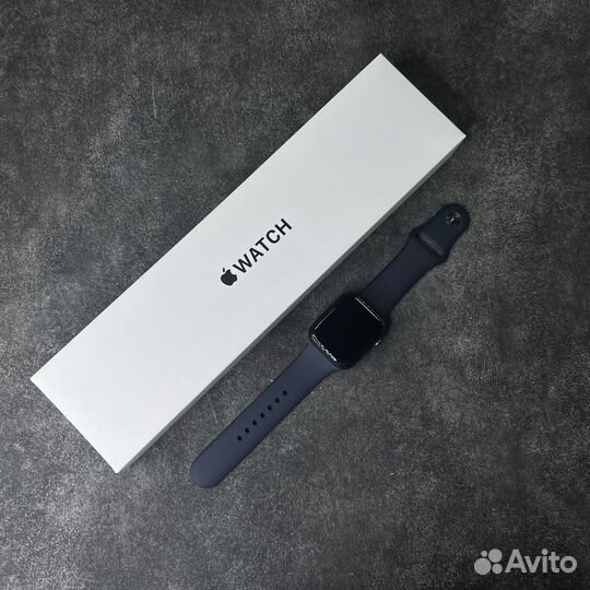 Apple Watch SE 44mm