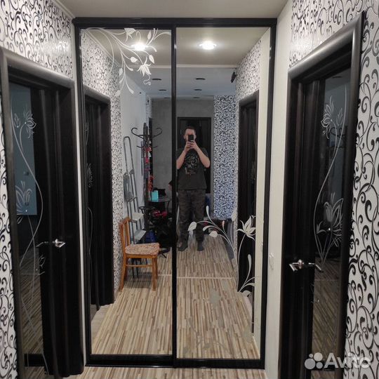 Двери купе для гардеробной / перегородки купе