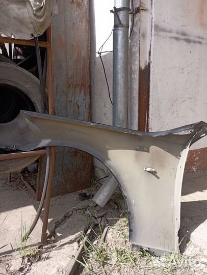 Продам крыло бмв 5 е60 переднее правое