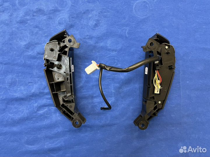 Кнопки мультимедиа руля Alphard Vellfire 20 25