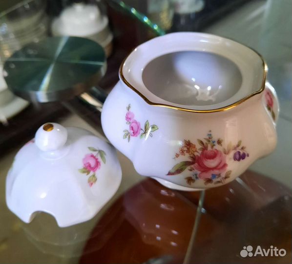 Части сервиза 