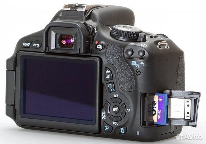 Фотокамера Canon EOS 600D EF-S 18-55 IS II Kit