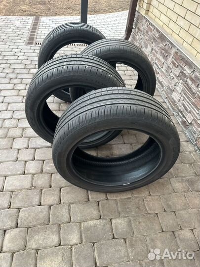 Pirelli Cinturato P7 235/45 R18