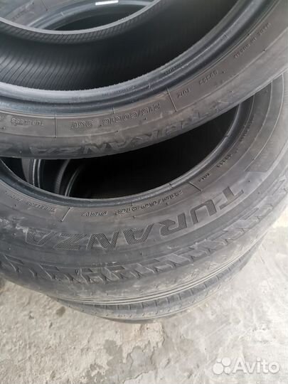 Bridgestone Turanza T001 215/60 R16