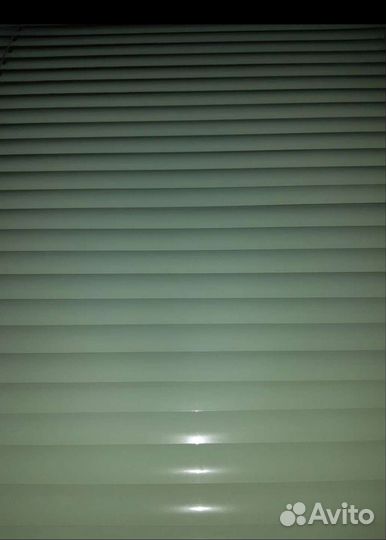 Жалюзи горизонтальные