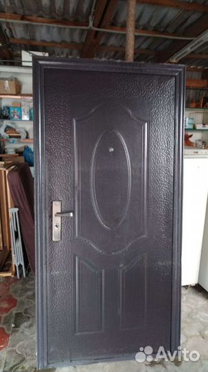 Двери входные